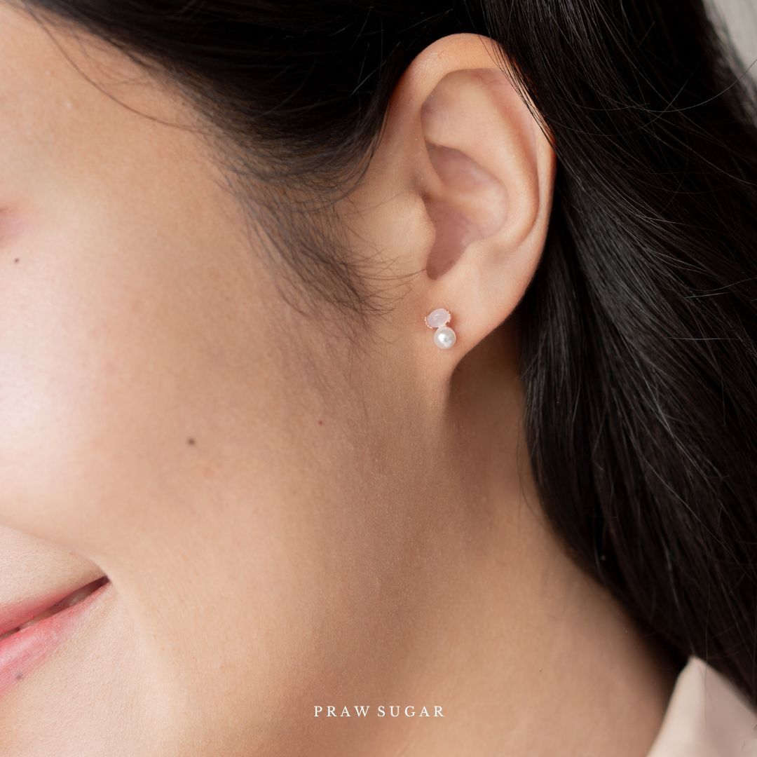 Lovely Pearl & Pastel Earrings - ต่างหูคริสตัลพาสเทลและมุก (ก้านต่างหูเงินแท้)