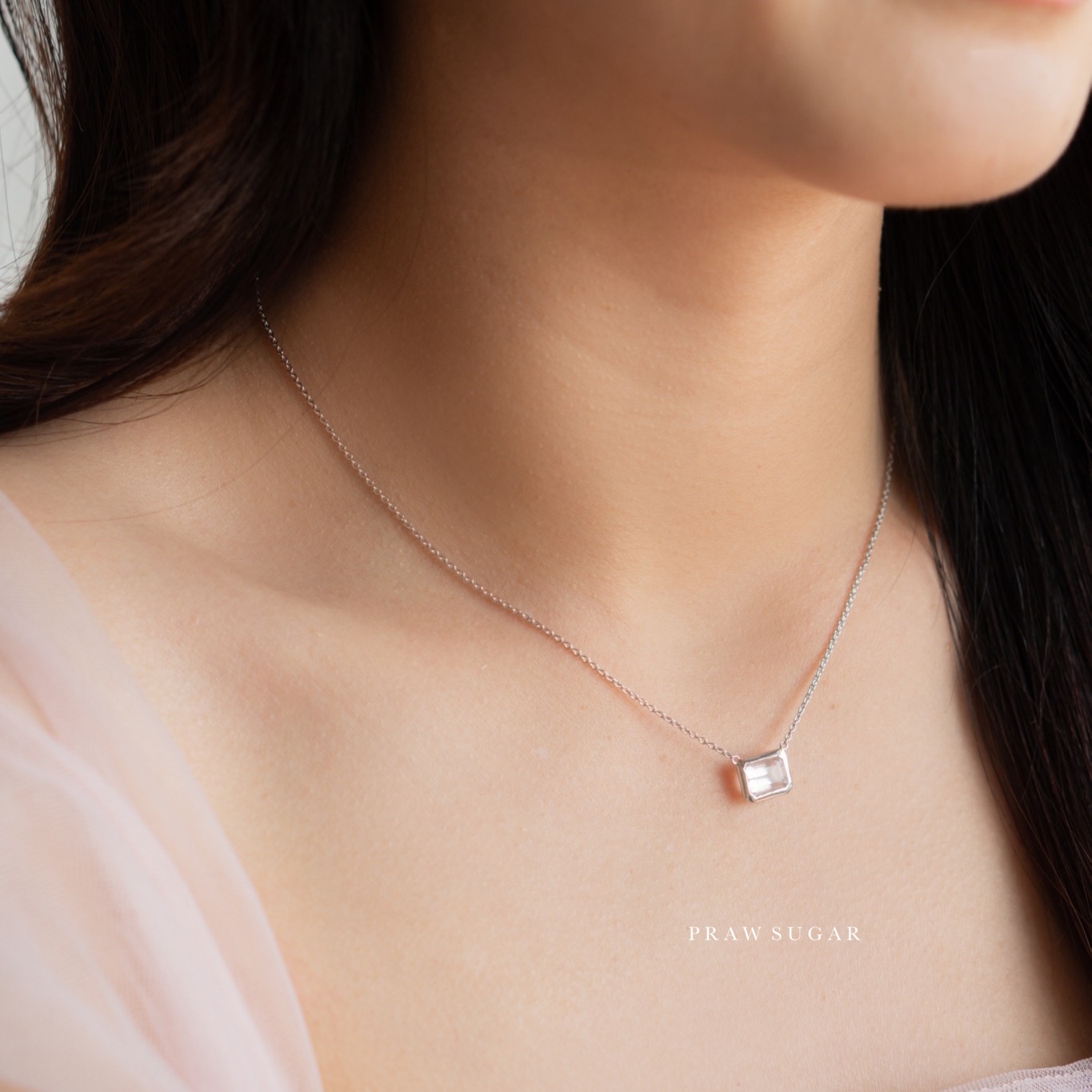 Rose Quartz Baguette Gemstone Necklace - สร้อยคอจี้โรสควอซทรงสี่เหลี่ยม (เรือนสร้อยเงินแท้)(มี 2 สี)