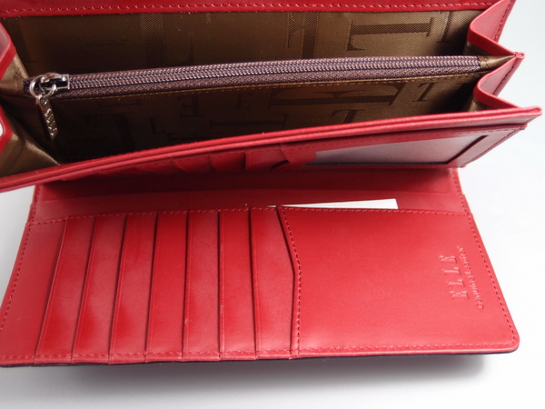 กระเป๋าสตางค์ ELLE แดงมะเหมี่ยว 3 พับ ใหม่ แท้