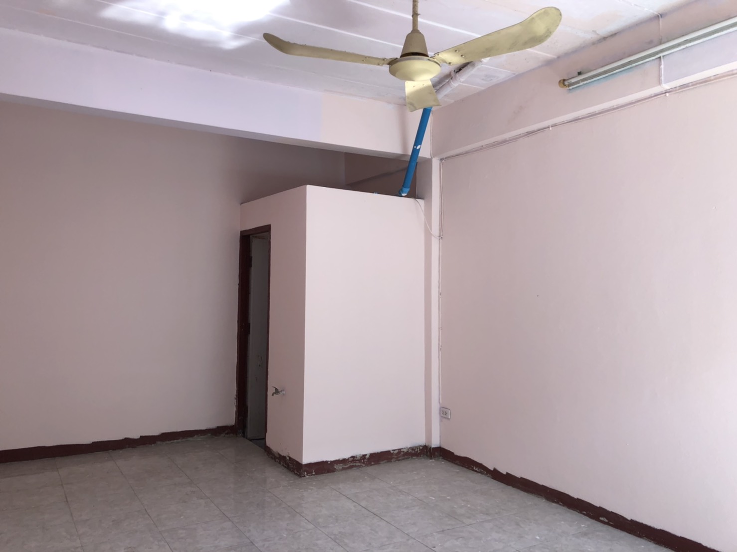 ขายกิจการห้องเช่า 42 ห้อง เพชรเกษม 63 บางแค กทม.