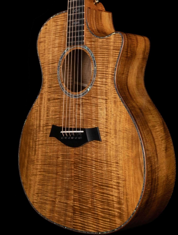Taylor Custom Grand Auditorium AA Hawaiian Koa Top Acoustic-Electric Natural