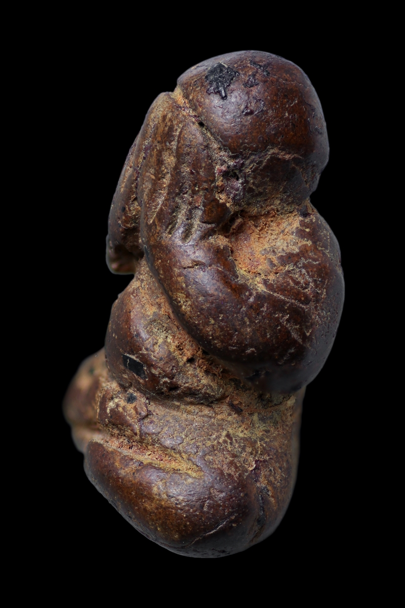 พระปิดตาหลวงพ่อแก้ว พิมพ์ปั้น