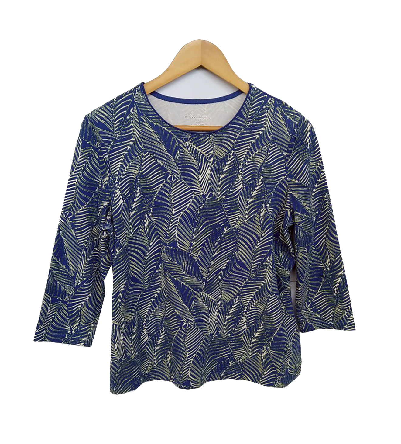 เสื้อมือสอง คอกลม ผ้ายืดลาย สีน้ำเงิน แขน 4 ส่วน อก 34-36 นิ้ว