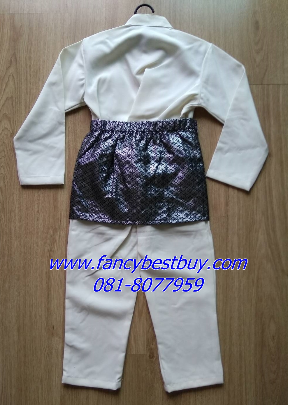 ชุดประจำชาติอินโดนีเซีย สำหรับเด็กชาย Indonesia ขนาด S (เหมาะกับเด็ก 105-120 ซม)