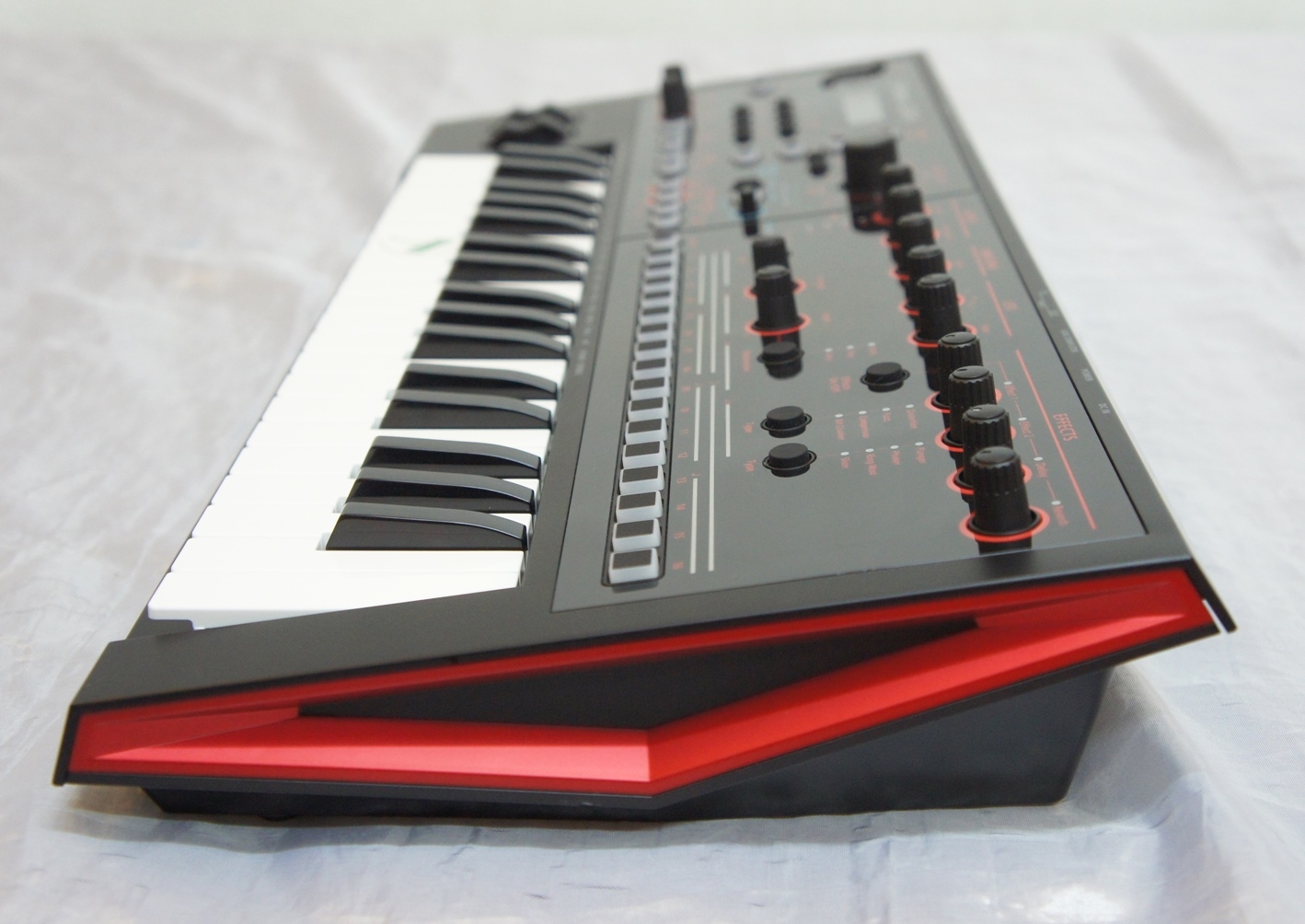 Roland JD-Xi Synthesizer