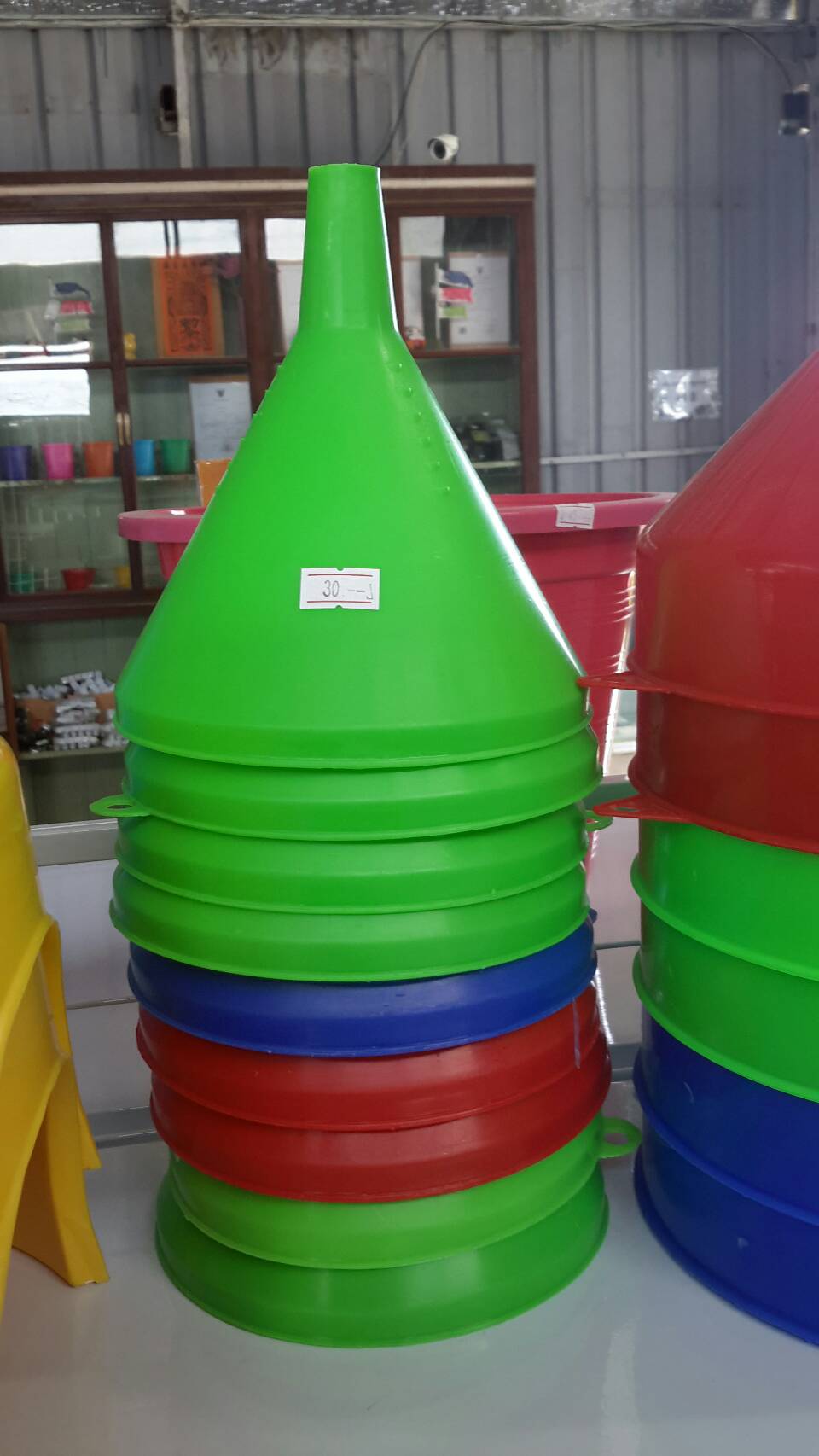 กรวยน้ำมันเบอร์1 ขนาด 6 นิ้ว /ชิ้น