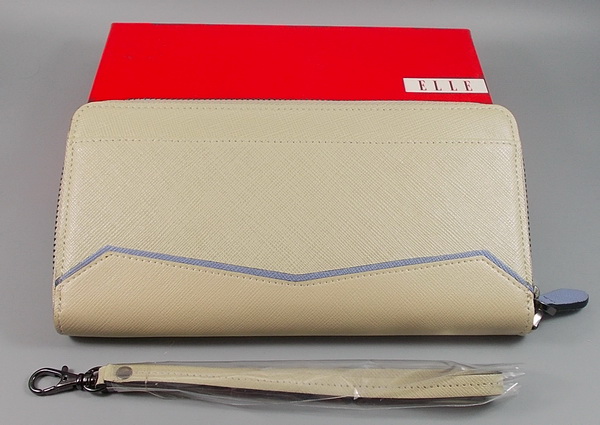 กระเป๋าสตางค์ ELLE เบจ ใหม่ แท้