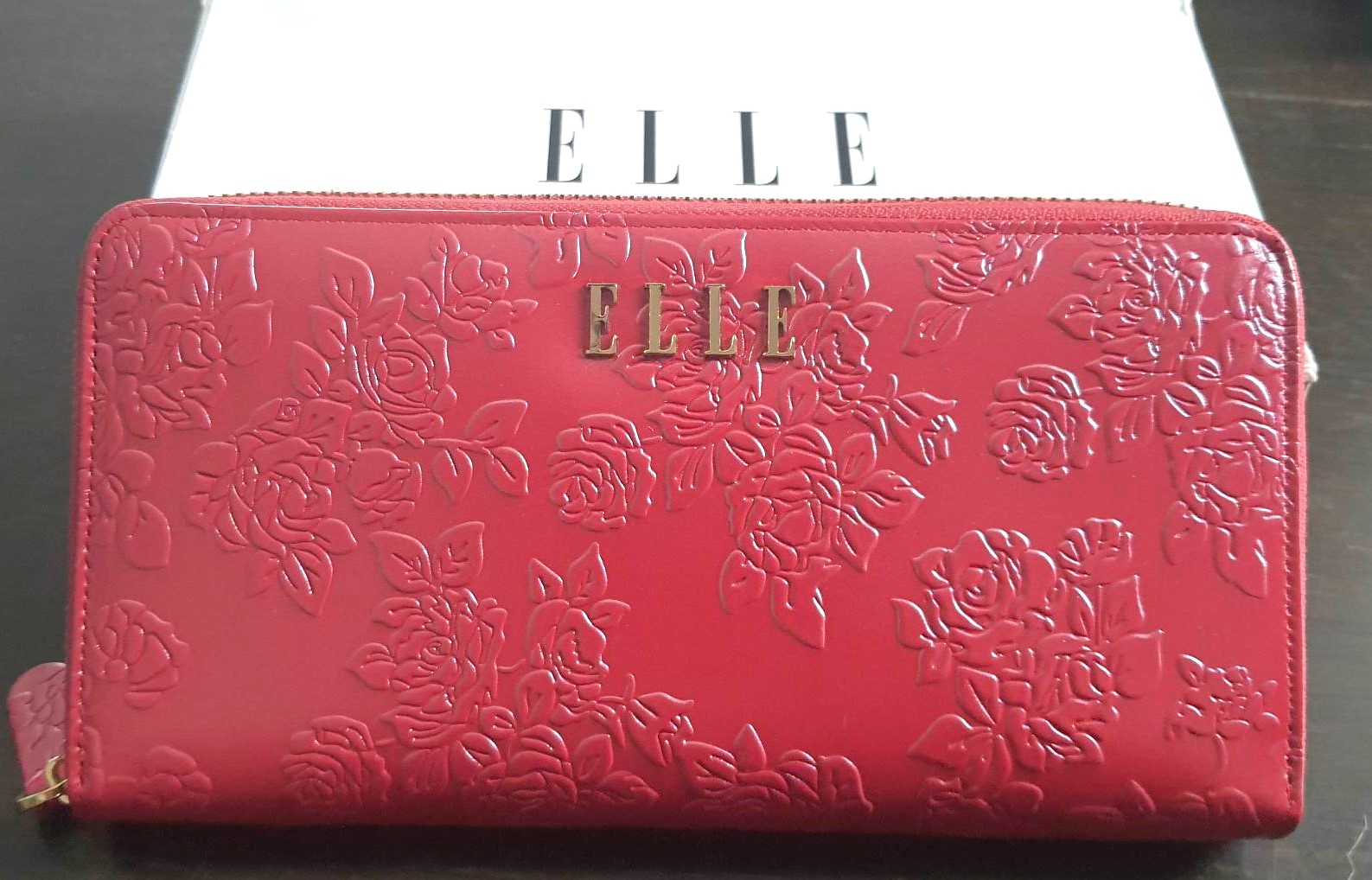 กระเป๋าสตางค์ ELLE แดงเมทาลิก ใหม่ แท้
