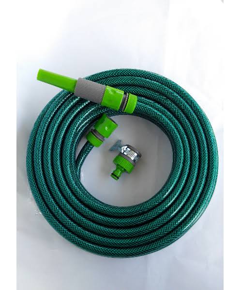 สายยางพร้อมอุปกรณ์ 1/2นิ้ว 10 M. สีเขียว GARDEN HOSE