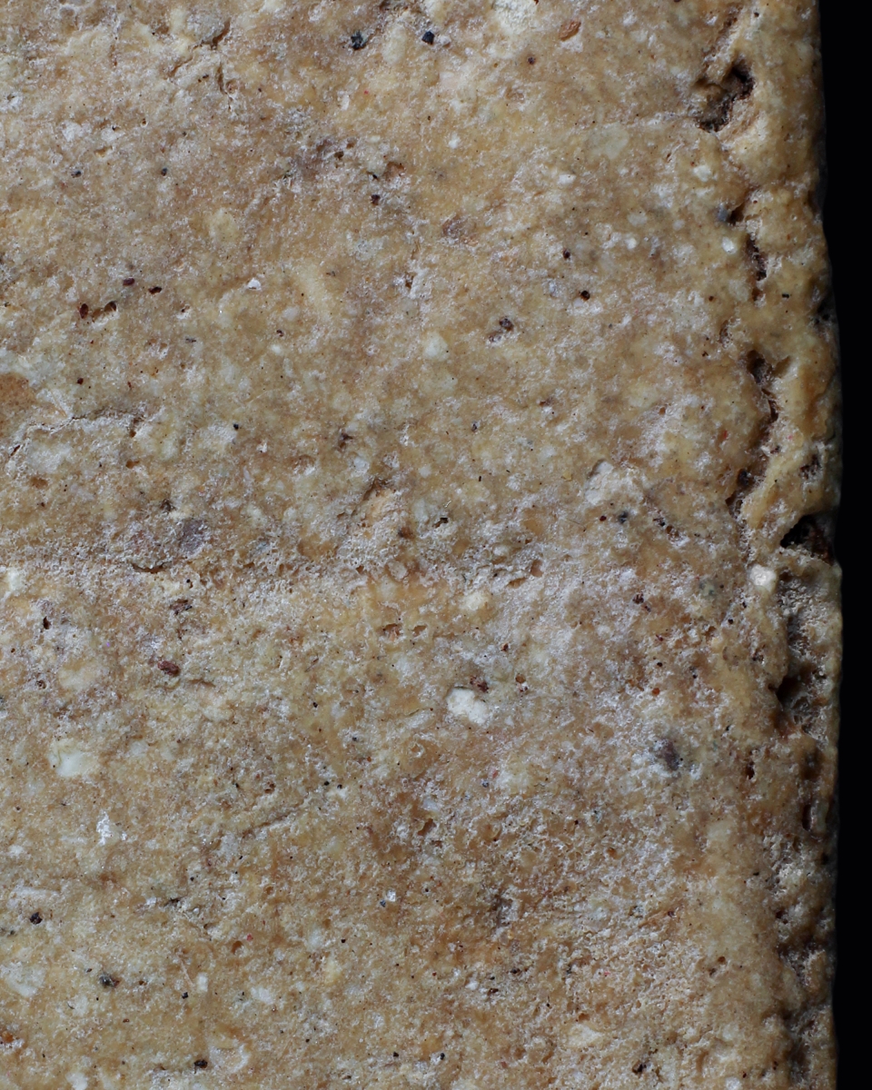 พระสมเด็จวัดระฆังโฆสิตาราม พิมพ์ใหญ่ เนื้อคล้ายขนมตุ้บตั้บ ขนมกระยาสารท (โชว์พระ)