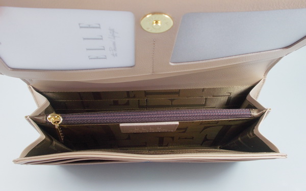 กระเป๋าสตางค์ ELLE เบจ 2 พับ ใหม่ แท้