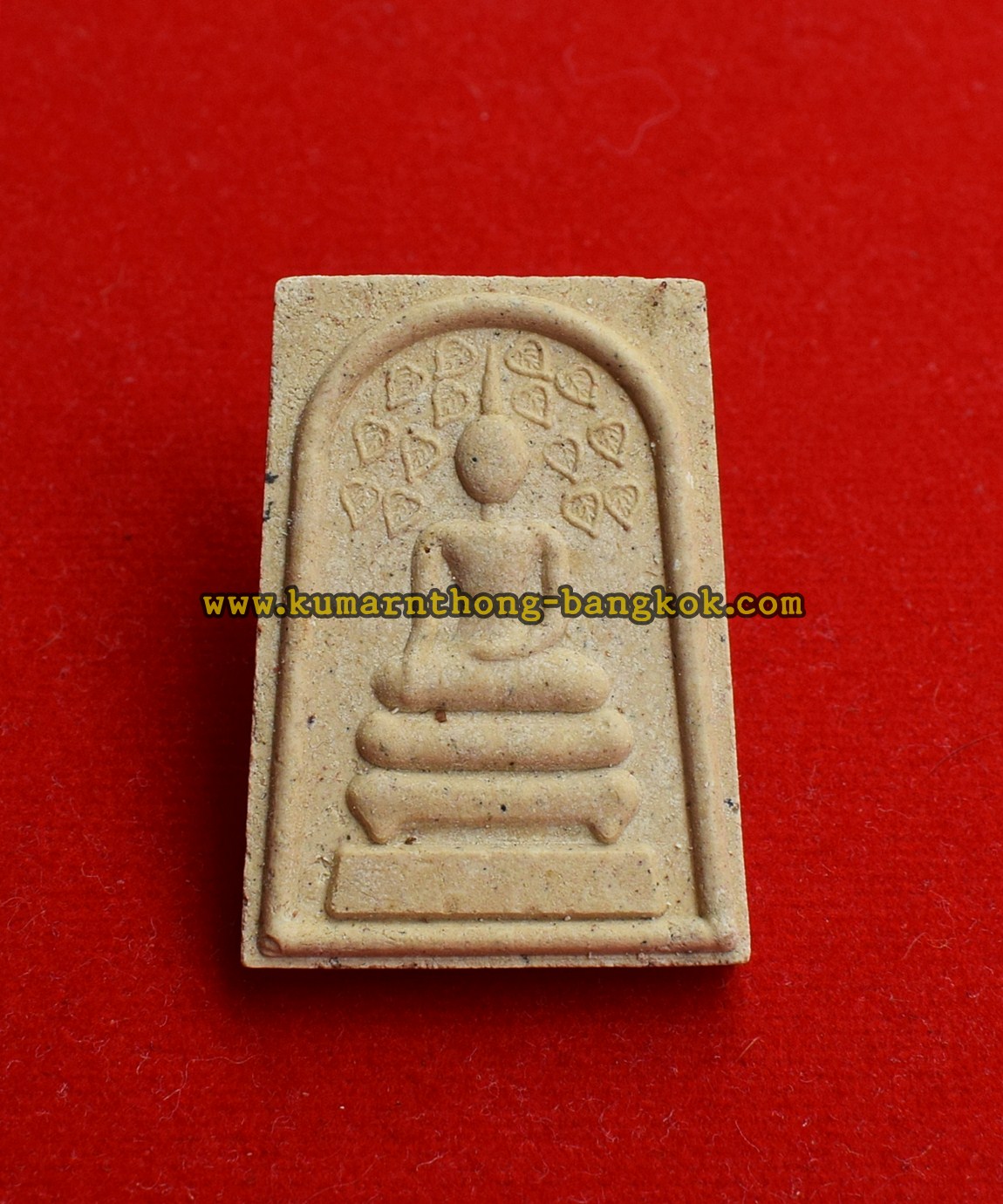 พระสมเด็จปรกโพธิ์ ออกบูชาวัดศรีประวัติ จ.นนทบุรี เนื้อผงพุทธคุณ ขนาดห้อยคอ สูง 3.6ซม. กว้าง 2.2ซม.