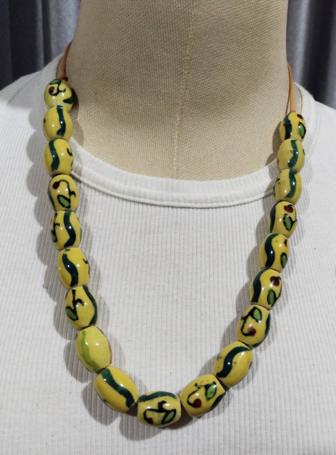 สร้อยคอแฟชั่น เนื้องาน เซรามิก