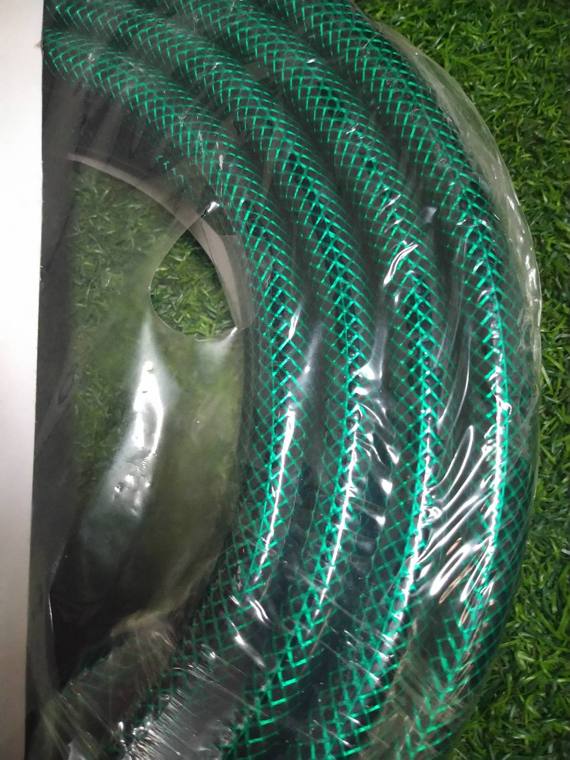สายยางพร้อมอุปกรณ์ 1/2นิ้ว 10 M. สีเขียว GARDEN HOSE