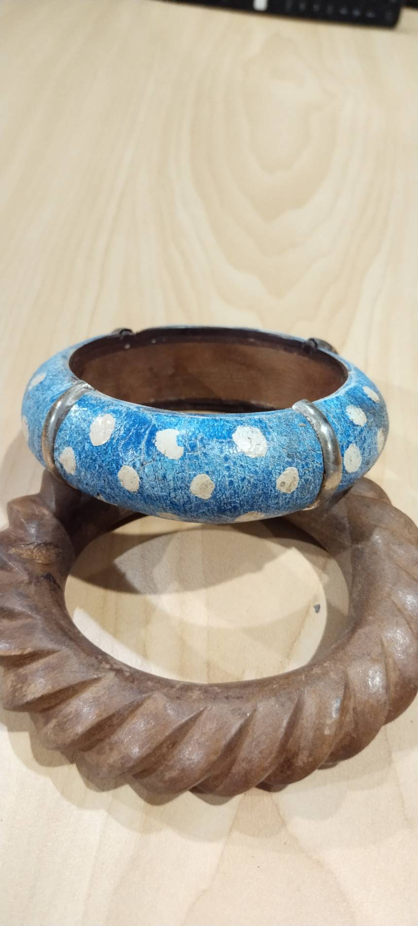 กำไลแขนงานไม้ คละแบบคละลาย ราคาส่ง