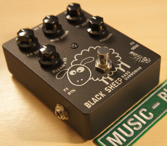 Wounded Paw Black Sheep Bass Overdrive