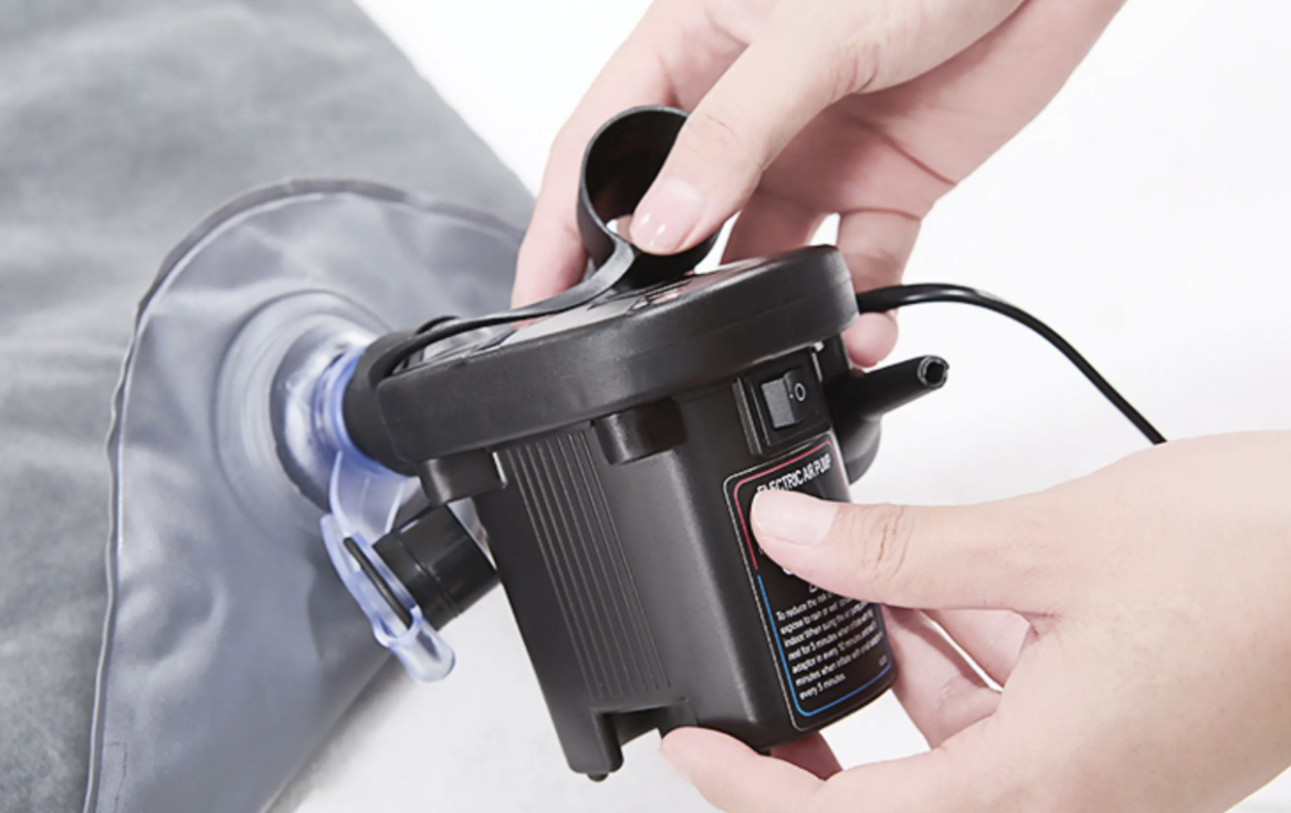 GAC Aion Y Plus ที่นอนเป่าลม ใช้ในรถยนต์เนื้อผ้ากำมะหยี่ให้สัมพัสสบาย ใช้กับเต็นท์ฟิตนิหรือเป็นเตียงเด็กได้ สะดวกในการพบพาไปข้างนอก คุณภาพดีทนทาน