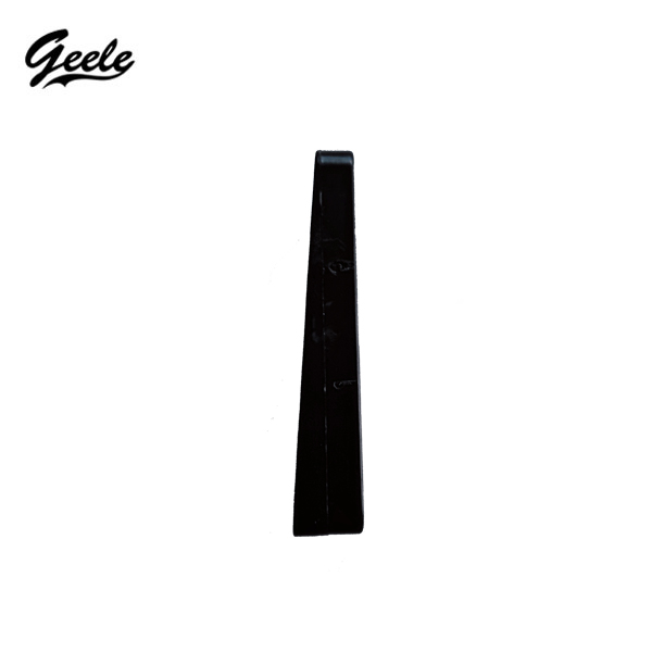 Geele Surfskate Riser Pad (8/14mm.) - แผ่นรองทรัคแบบเฉียง หนา 8/14 มิลลิเมตร (1ชิ้น)