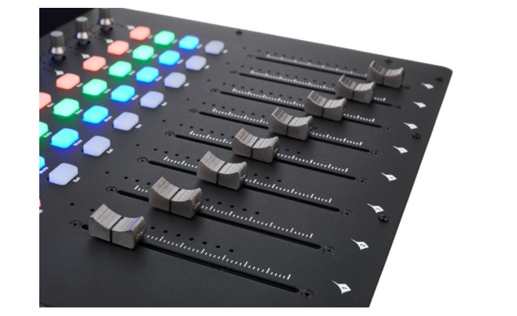 iCon QCon EX G2 Black