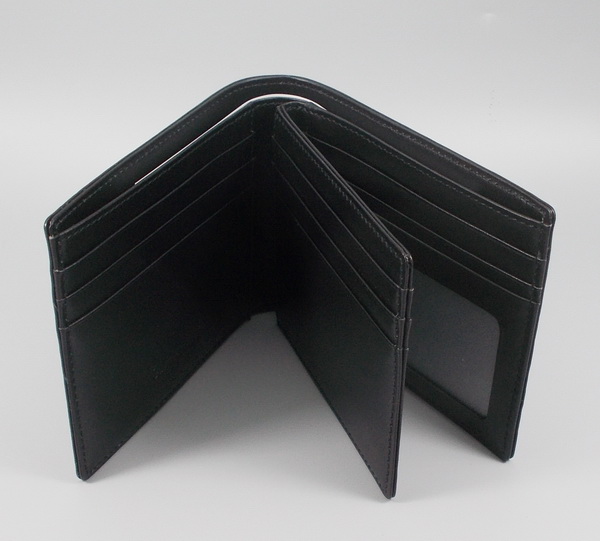 กระเป๋าสตางค์ Guy Laroche ดำ ใหม่ แท้