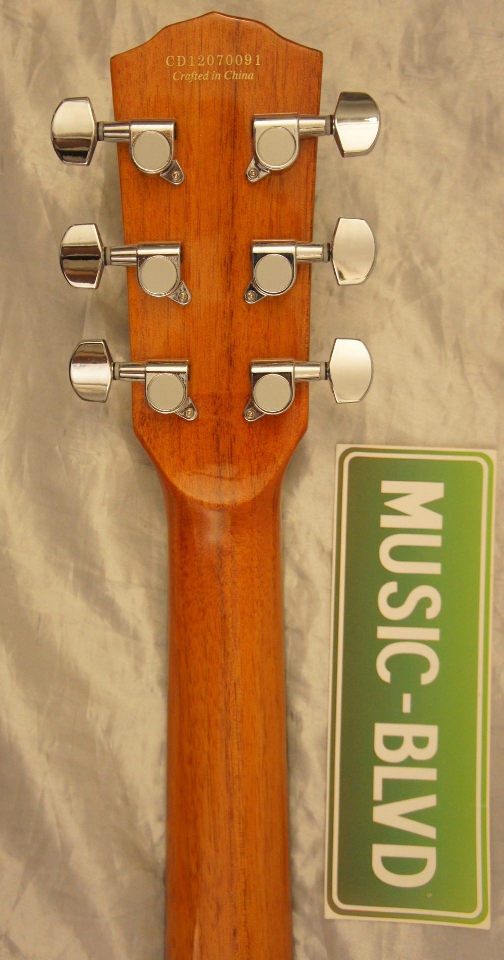 Fender FR-50 Resonator Guitar Sunburst