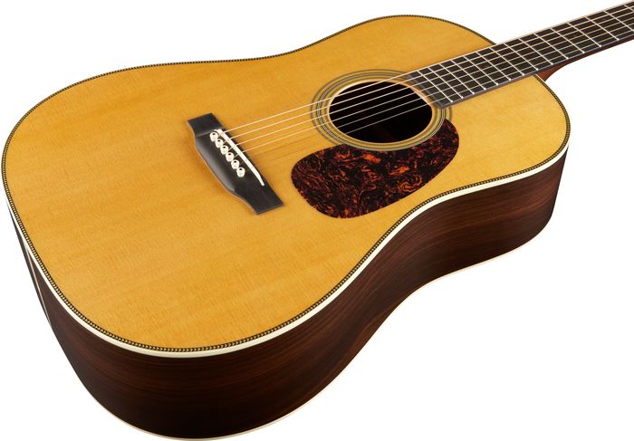 Martin HD-28VS Guitar