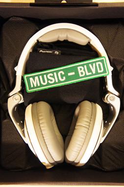 Pioneer HDJ-2000 Pro DJ Headphones