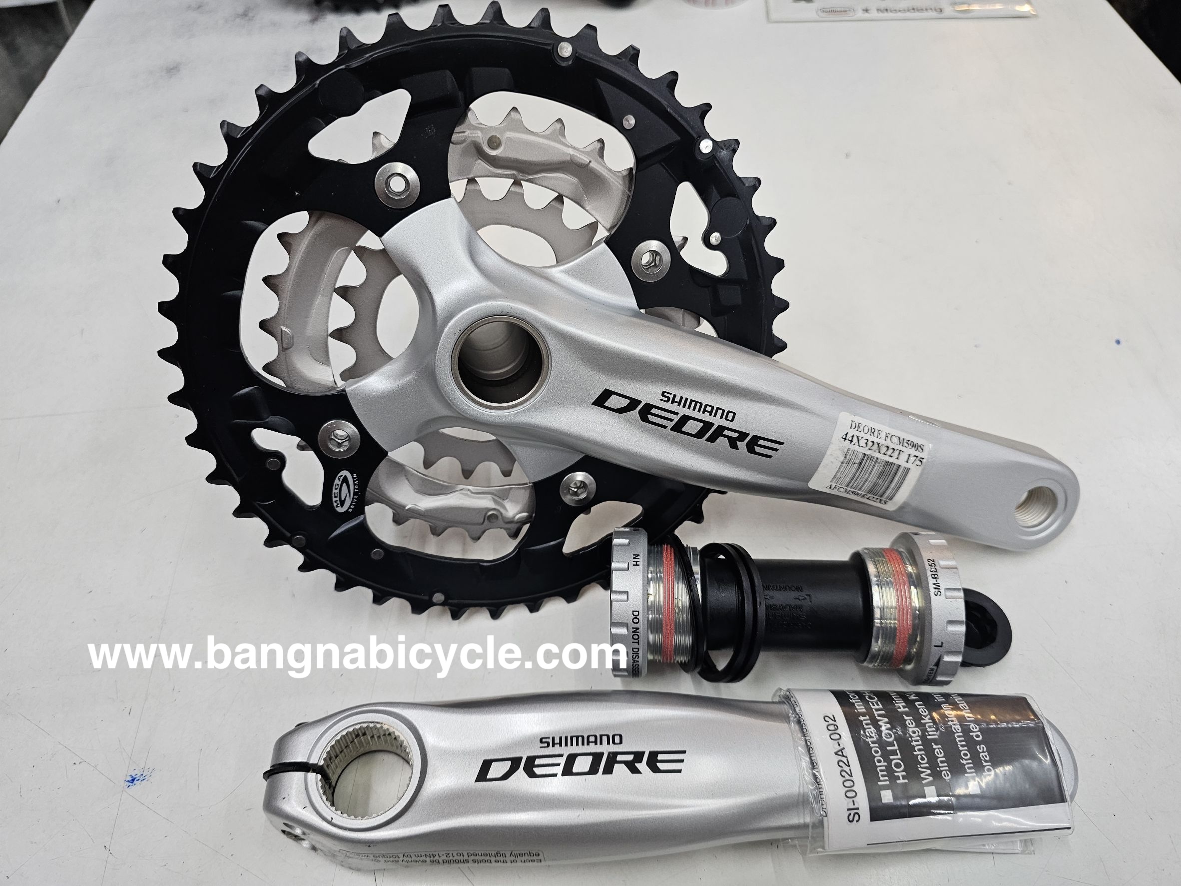 [SALE 40%] ชุดขาจาน Shimano Deore 9 SP 3 ชั้น FC-M590S 3x9SP 175mm กะโหลกกลวง มีกะโหลกแถม