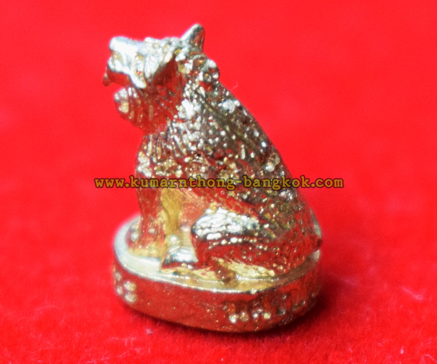 เจ้าพญาเสือ มหาอำนาจ วัดบางพระ (หลวงพ่อเปิ่น) จ.นครปฐม เนื้อโลหะ พิมพ์เล็ก ขนาดพกพา สูง 1ซม. ออกบูชาปี2561