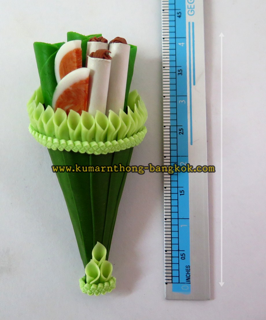 ชุด หมากพลู-บุหรี่ ประดิษฐ์ แบบกรวยถวาย ขนาด สูง 4นิ้ว วัสดุทำจากดิน (ชุดพร้อมแก้วสำหรับตั้ง)