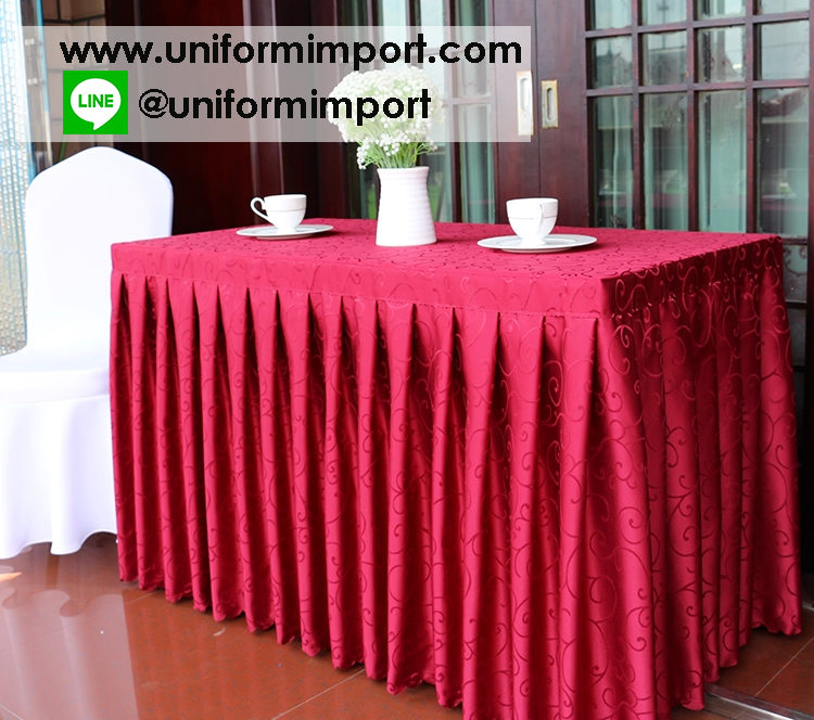 ผู้ปูโต๊ะแบบจีบรอบผ้าซาตินมีลวดลาย ++คลิกดูขนาดด้านใน ผ้าปูโต๊ะสำเร็จรูป ผ้าคลุมโต๊ะสำเร็จรูป ผ้าปูโต๊ะแบบจีบรอบ ผ้าคลุมโต๊ะ ผ้าปูโต๊ะรีสอร์ท