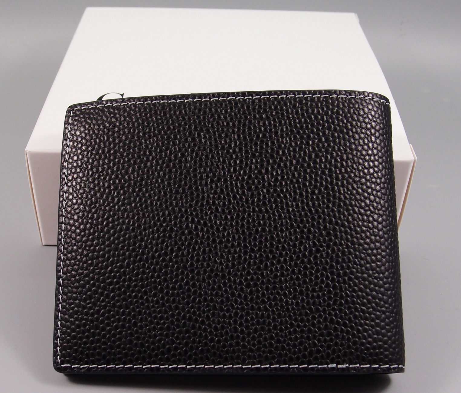 กระเป๋าสตางค์ Guy Laroche ดำ-กรม ใหม่ แท้