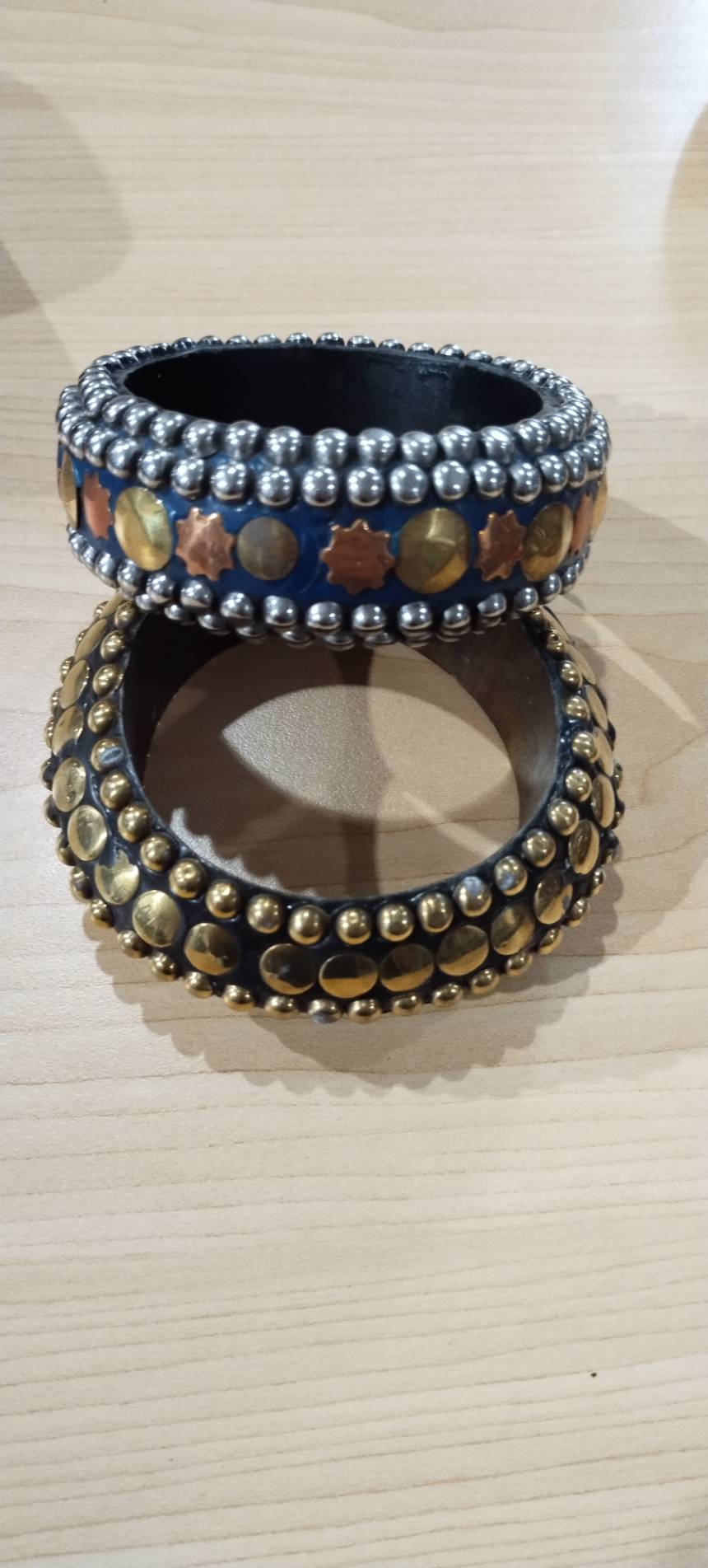 กำไลแขนงานไม้ คละแบบคละลาย ราคาส่ง