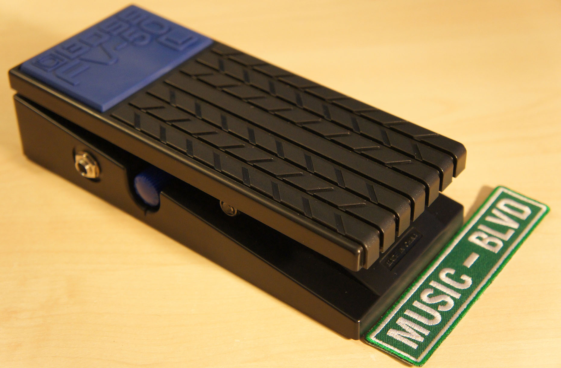 Boss FV-50L Stereo Volume Pedal (Key Board)
