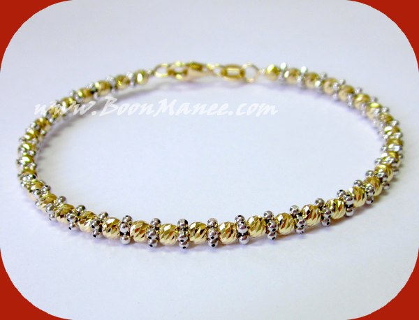 กำไลทองแท้อิตาลี 18K ลายเพชรรอบวง - น้ำหนัก 7.1 กรัม (รอบวงใน 15.5 ซ.ม.)