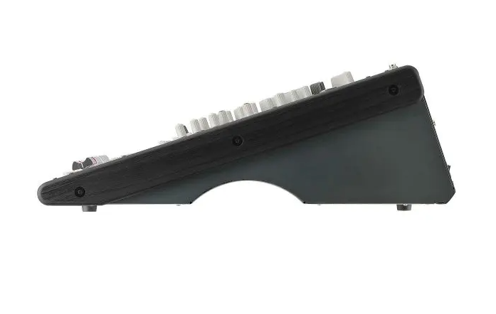 KORG MW1608 16-CHANNEL 8-BUS HYBRID MIXER