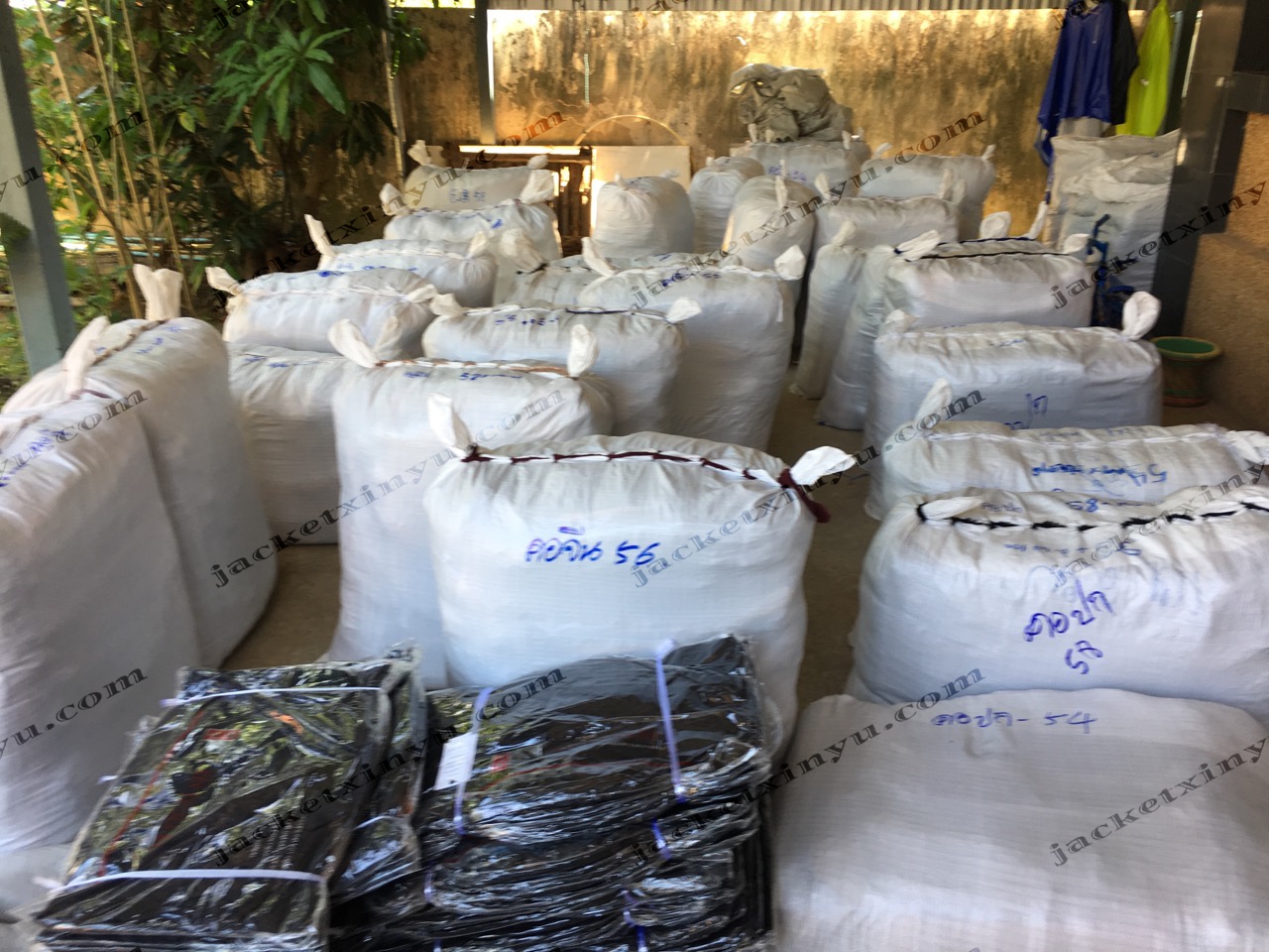 โรงงานจีนผลิต แจ็คเก็ต Xinyu สั่งผลิตได้