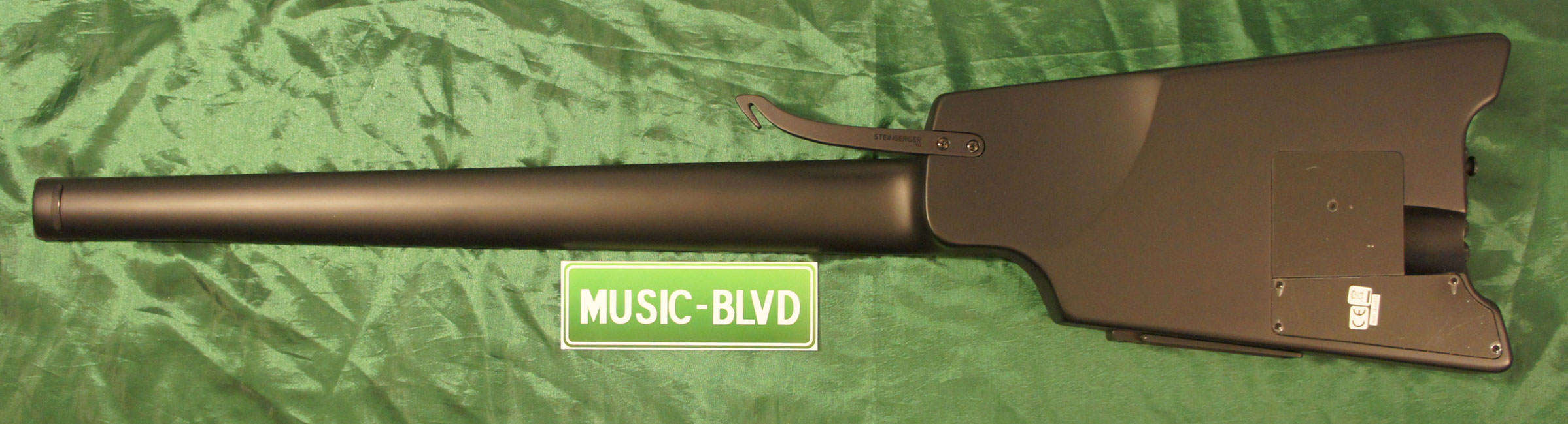 Steinberger Synapse XS-15FPA 5-String Bass Guitar