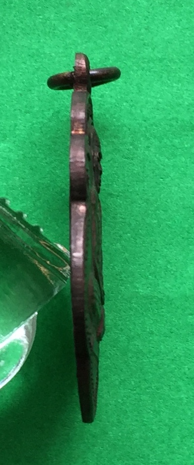 เหรียญเสมา หลวงพ่อสงฆ์ วัดเจ้าฟ้าศาลาลอย จ.ชุมพร ปี๒๕๐๕ หลังยันต์ เนื้อทองแดงรมดำ พระแท้สวย สนใจโทรสอบถามที่ 0619783836.. 0805587175 ส่งEMSในประเทศฟรีคะ