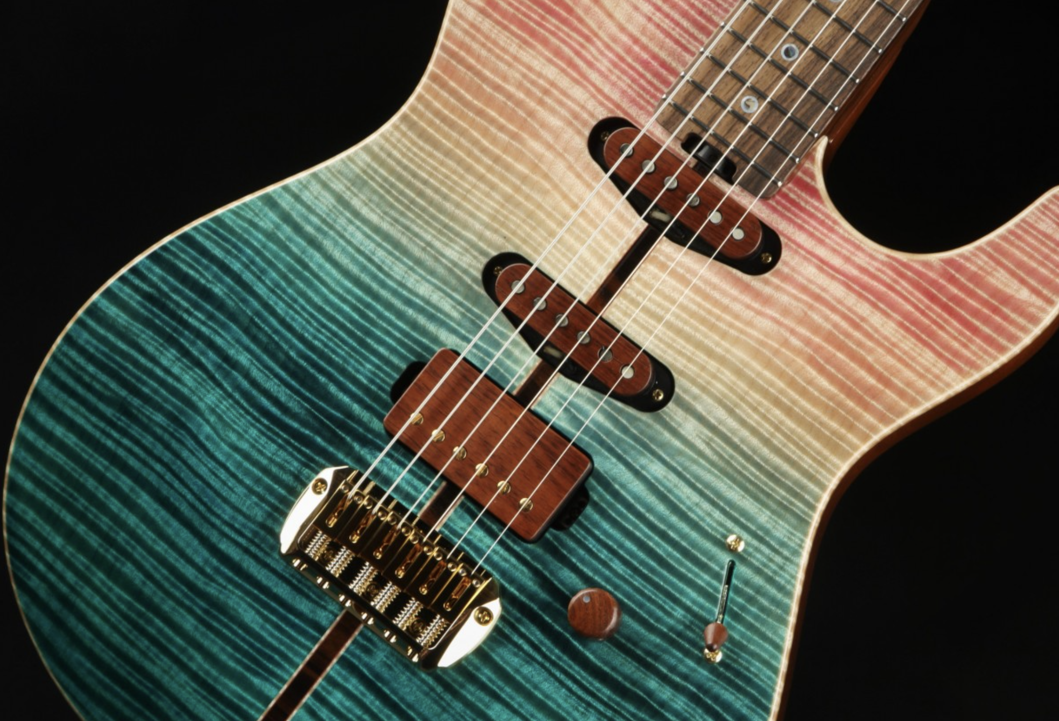 ESP Exhibition Limited 2021 EX21-08 Throbber-CTM - Pink/Turquoise Fade