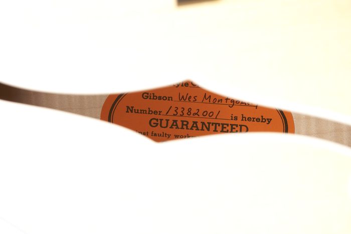 Gibson Custom Wes Montgomery Hollowbody Electric Guitar Natural