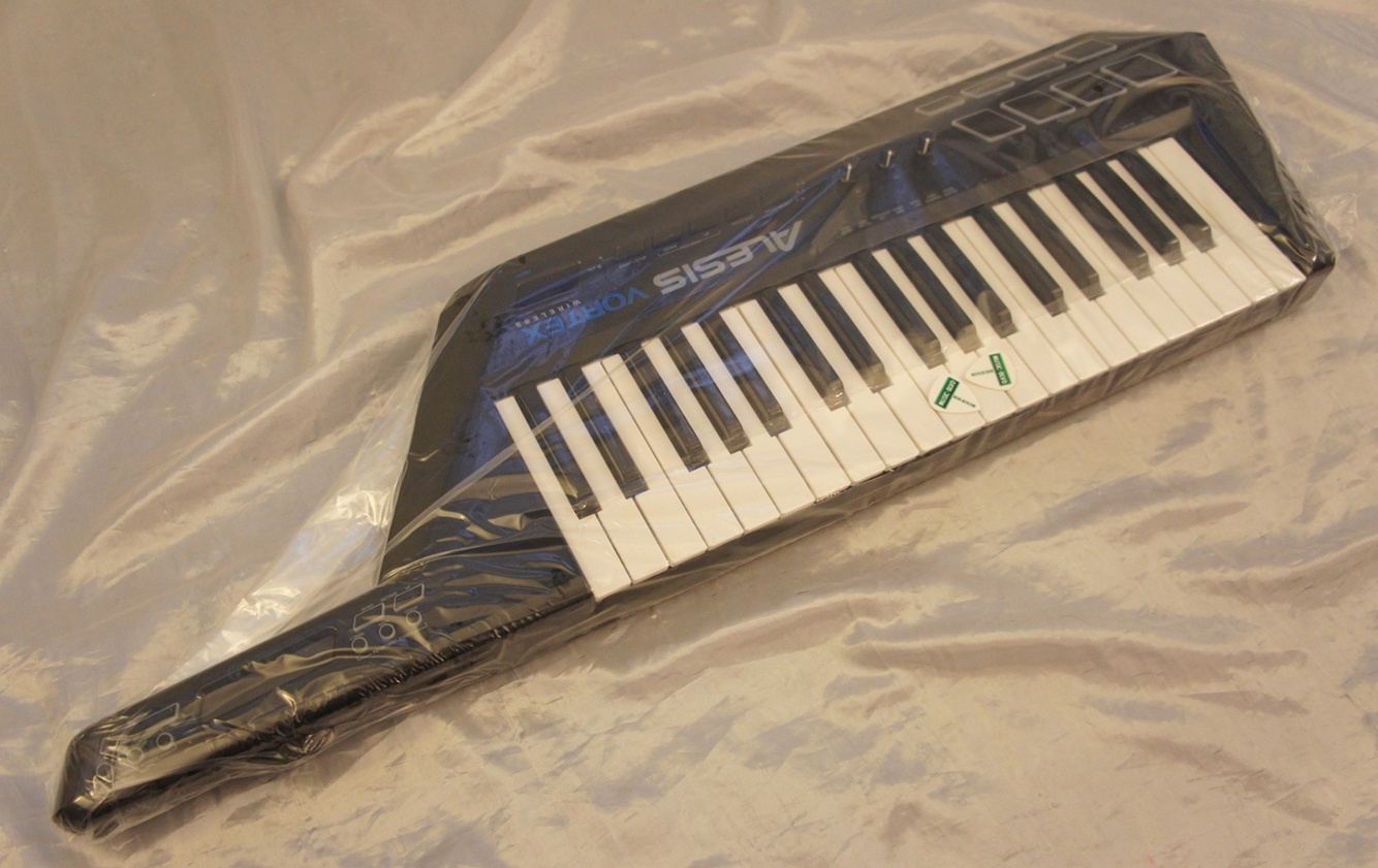 Alesis Vortex Wireless USB Keytar Controller with Accelerometer