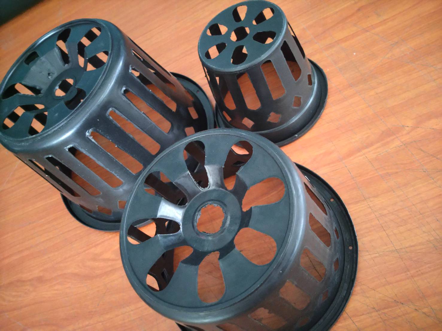 กระถางกล้วยไม้ 8 นิ้ว