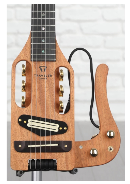 Traveler Guitar Pro-Series Deluxe - Natural Mahogany