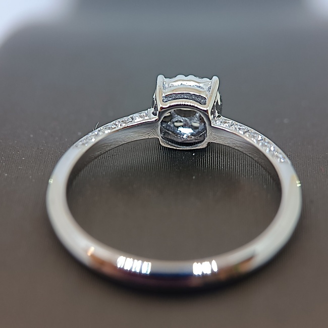 แหวนเพชรประกบ เพชรน้ำ98 คุณภาพดี เป็นแหวนหมั้นแหวนแต่งงาน ราคาย่อมเยา