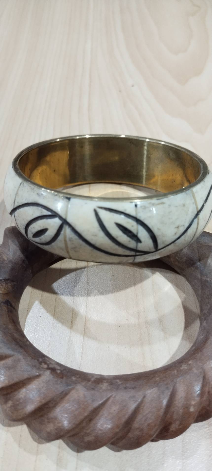 กำไลแขนงานไม้ คละแบบคละลาย ราคาส่ง