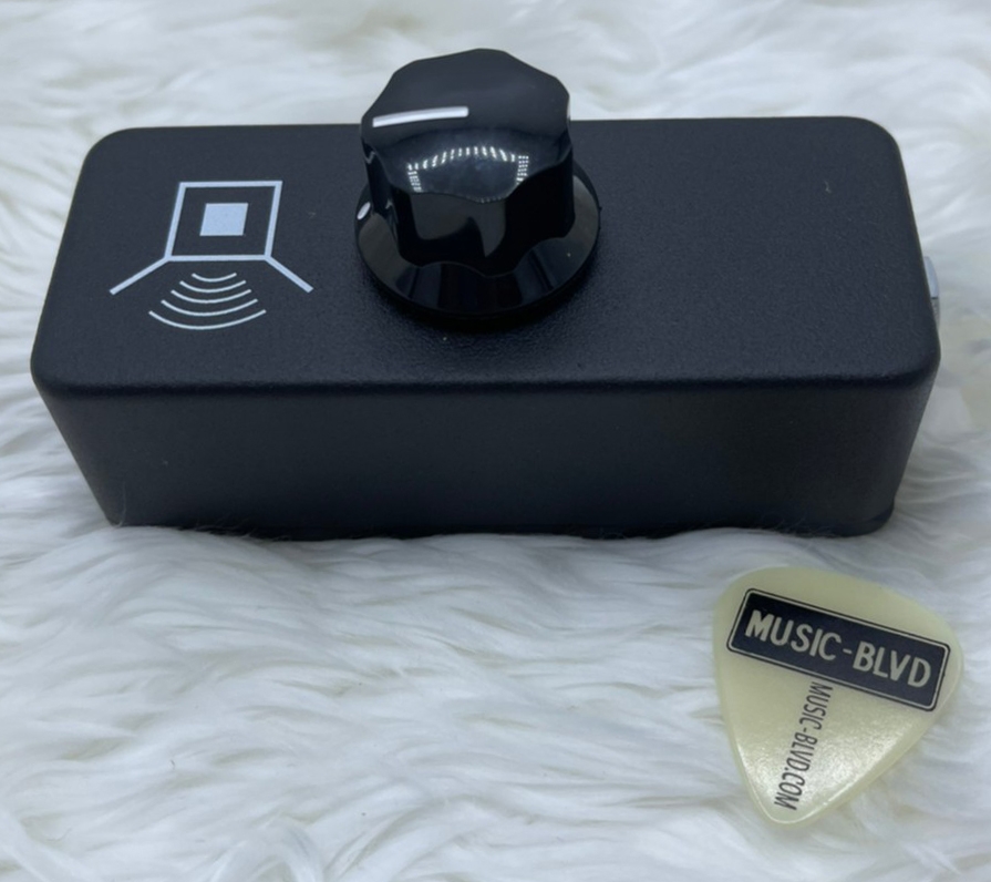 JHS Little Black Amp Box Passive Amp Attenuator