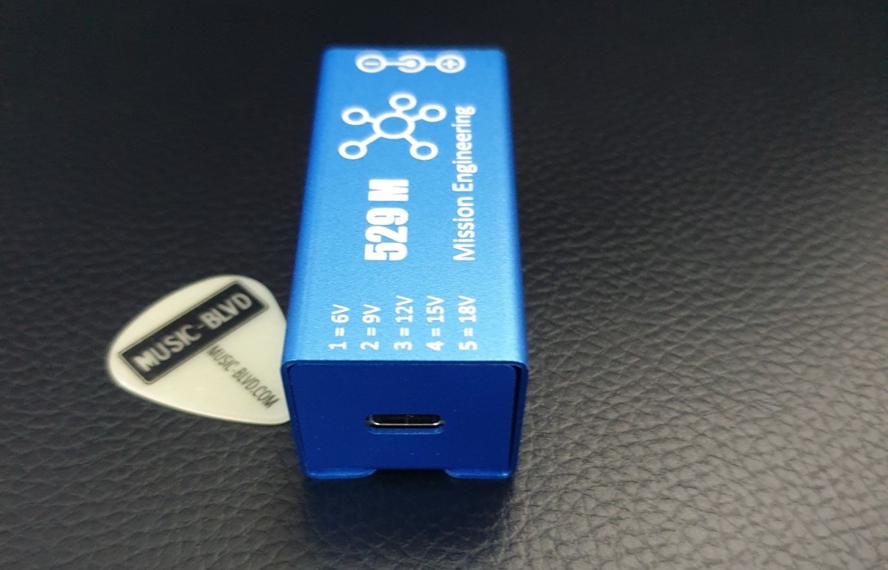 Mission Engineering Inc 529M Ultra-compact USB Pedalboard Power Converter