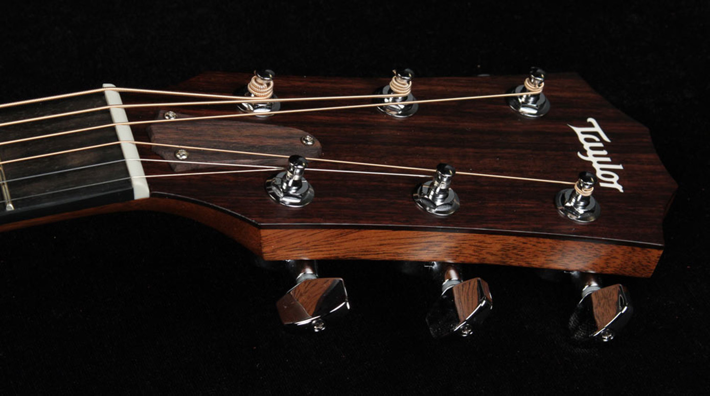 Taylor 314ce Grand Auditorium Acoustic/Electric Guitar