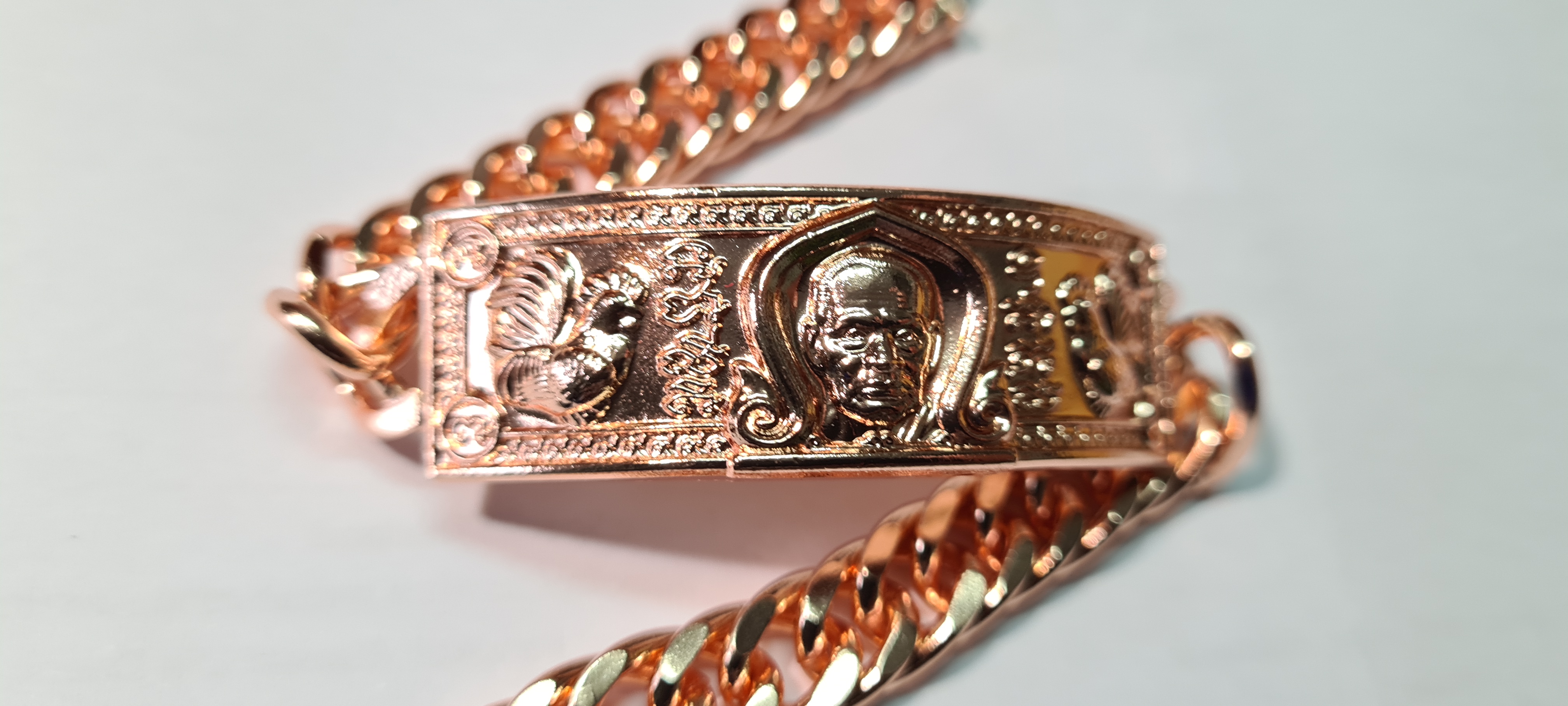 เลสข้อพันล้าน (Pink gold) เนื้อโลหะชุบกะไหล่นาค ขนาด 4 บาท หลวงพ่อพัฒน์ วัดห้วยด้วน จ.นครสวรรค์ จากทีมงานผู้สร้างเลส ลพ.รวย วัดตะโก